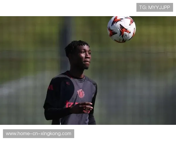 曼联继续加大青训力度，年轻球员逐步崭露头角